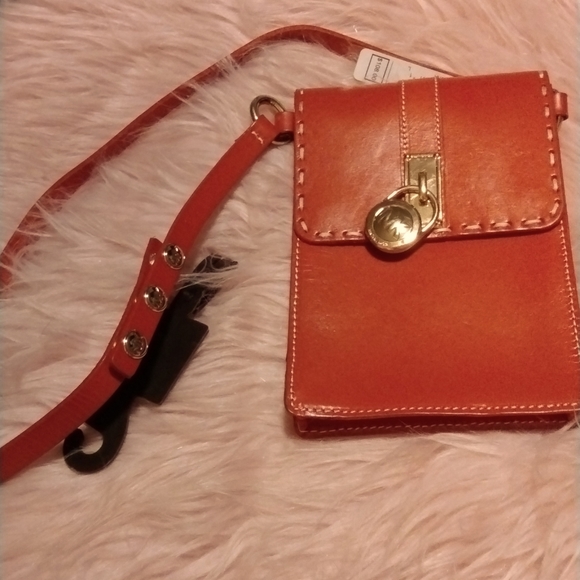 Michael Kors Red Mini Bag - Picture 4 of 10